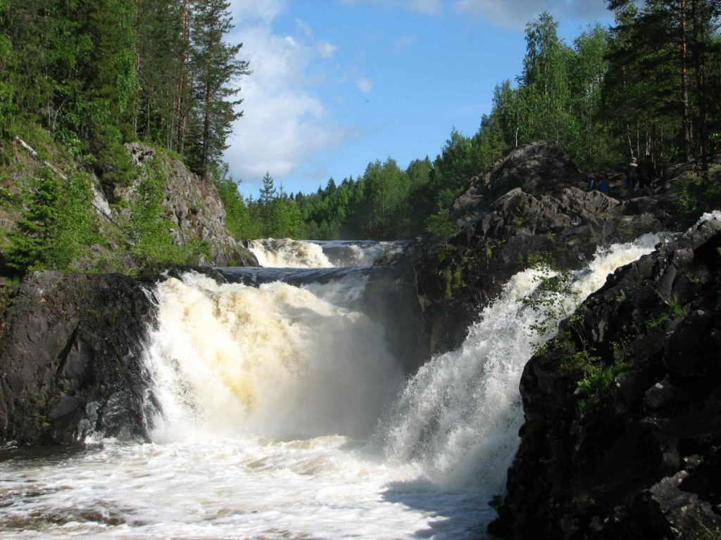 водопад кивач